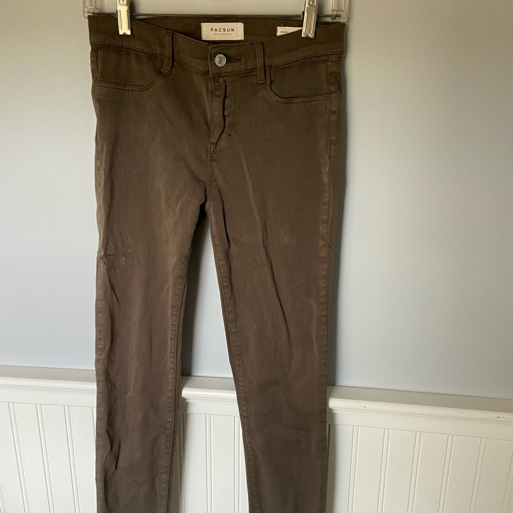 Skinny “Jean” - Brown!